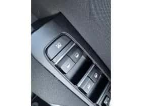 Kia Ceed (2025) thumbnail 13
