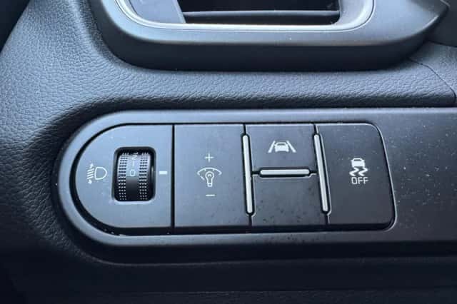 Kia Ceed (2025) thumbnail 16