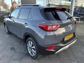 Kia Stonic (2022) thumbnail 5