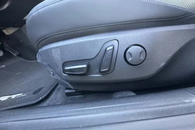 Kia EV4 (2026) thumbnail 17