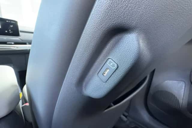 Kia EV3 (2026) thumbnail 10