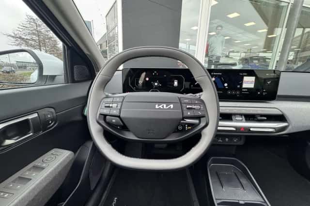 Kia EV4 (2026) thumbnail 16