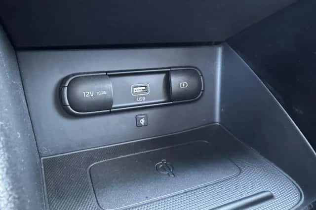 Kia Niro (2021) thumbnail 23