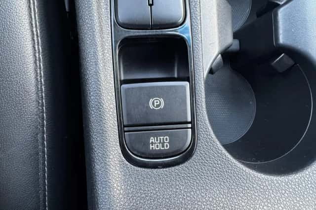 Kia Niro (2021) thumbnail 26