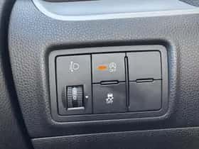 Kia Picanto (2016) thumbnail 14