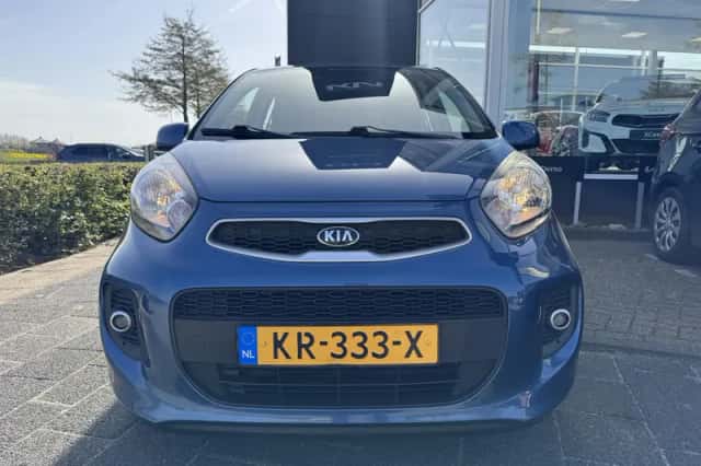 Kia Picanto (2016) thumbnail 3
