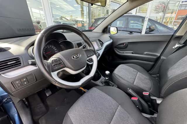 Kia Picanto (2016) thumbnail 8