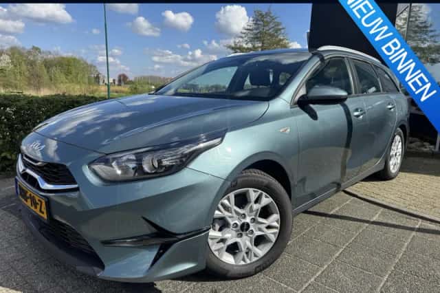 Kia Ceed Sportswagon (2025) thumbnail 1