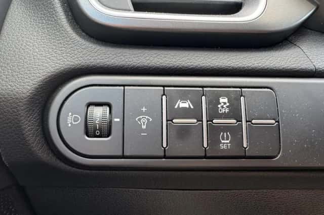 Kia Ceed Sportswagon (2025) thumbnail 16