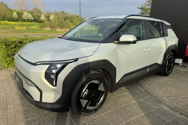 Kia EV3 (2026) thumbnail 5