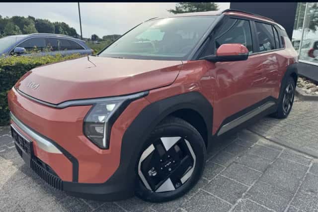 Kia EV3 (2026) thumbnail 1