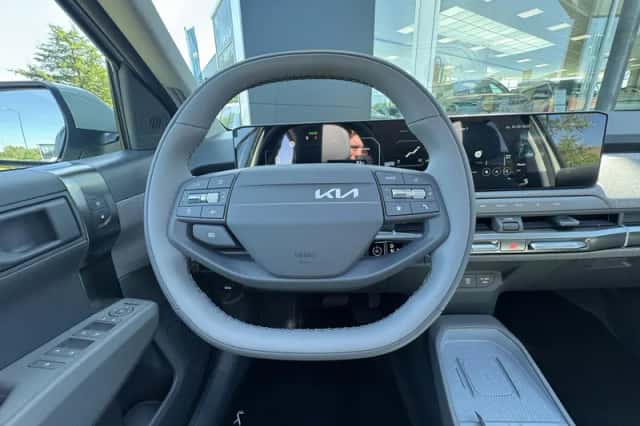 Kia EV3 (2026) thumbnail 12