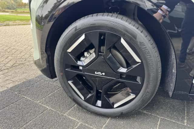 Kia EV3 (2026) thumbnail 2