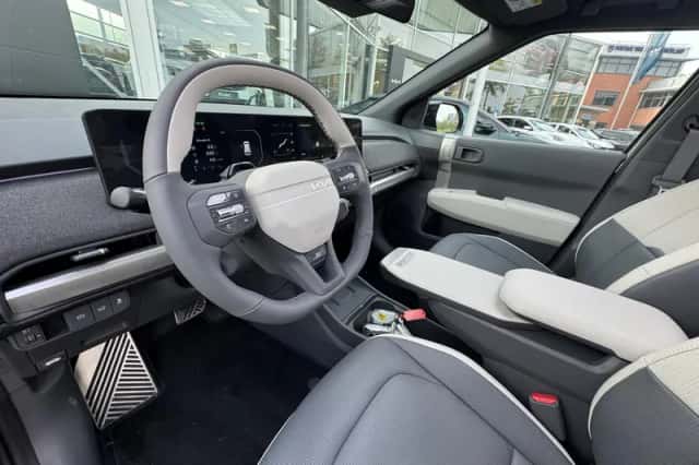 Kia EV3 (2026) thumbnail 13