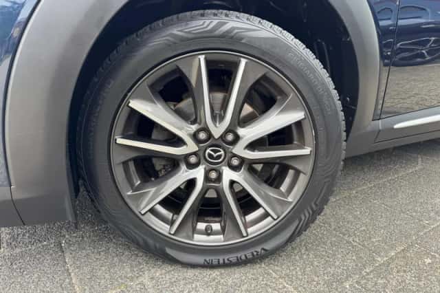 Mazda CX-3 (2016) thumbnail 2