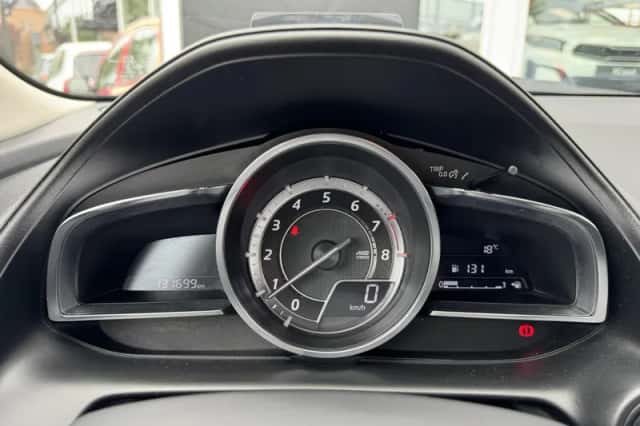 Mazda CX-3 (2016) thumbnail 16