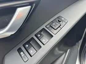 Kia Niro (2024) thumbnail 11