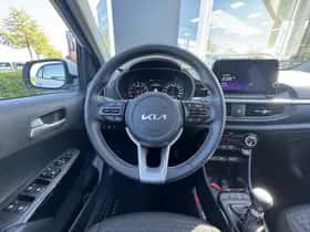 Kia Picanto (2023) thumbnail 12