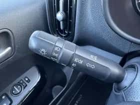 Kia Picanto (2023) thumbnail 18