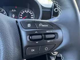 Kia Picanto (2023) thumbnail 21