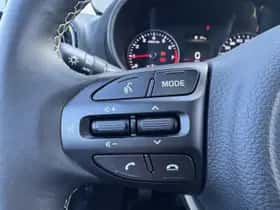 Kia Picanto (2023) thumbnail 22