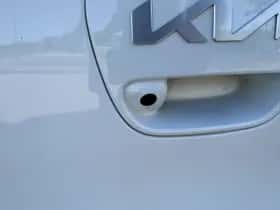 Kia Picanto (2023) thumbnail 5