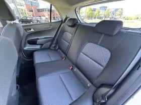 Kia Picanto (2023) thumbnail 8