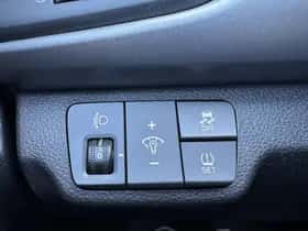 Kia Rio (2020) thumbnail 17