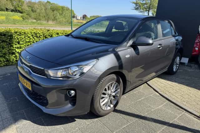 Kia Rio (2020) thumbnail 6