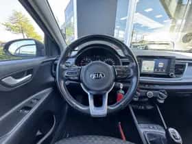 Kia Rio (2020) thumbnail 10
