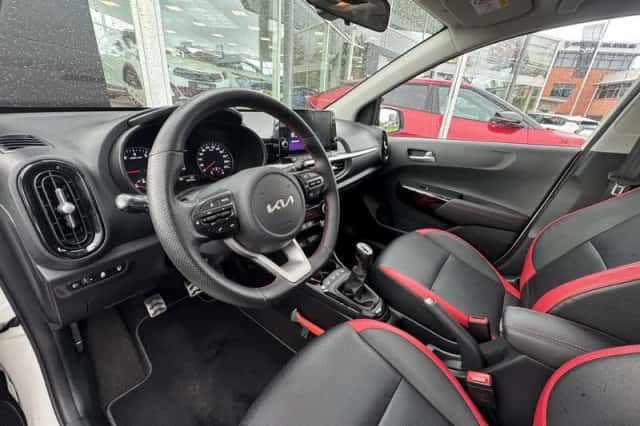 Kia Picanto (2022) thumbnail 11