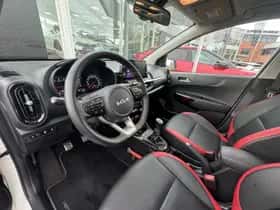 Kia Picanto (2022) thumbnail 11