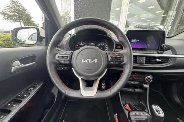 Kia Picanto (2022) thumbnail 16