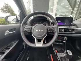 Kia Picanto (2022) thumbnail 16