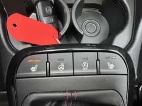 Kia Picanto (2022) thumbnail 30