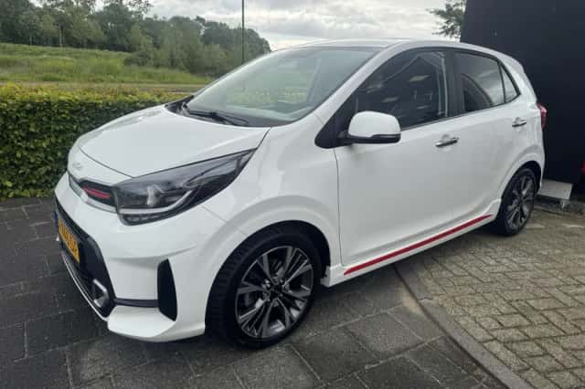Kia Picanto (2022) thumbnail 7