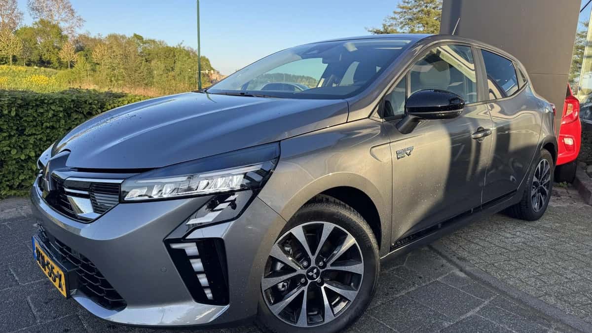 Mitsubishi Colt (2025) — foto 1