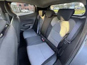 Mitsubishi Colt (2025) thumbnail 9