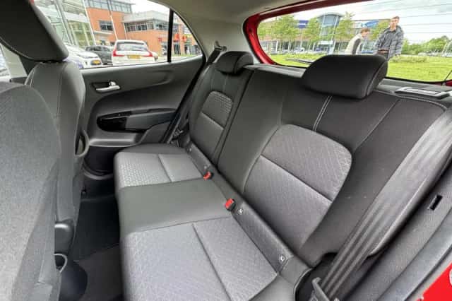 Kia Picanto (2020) thumbnail 12