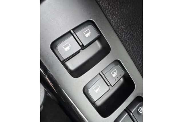 Kia Picanto (2020) thumbnail 16