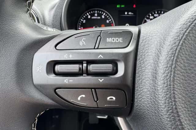 Kia Picanto (2020) thumbnail 25