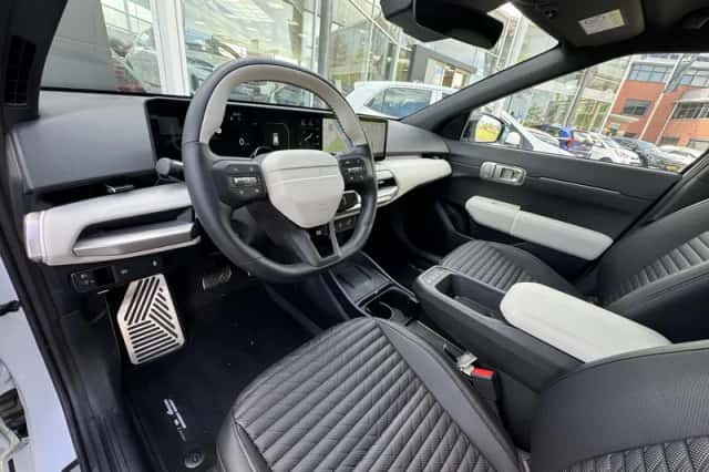 Kia EV4 (2026) thumbnail 11