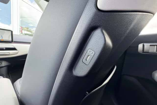Kia EV4 (2026) thumbnail 14