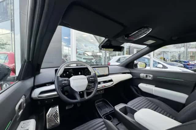 Kia EV4 (2026) thumbnail 17