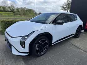 Kia EV4 (2026) thumbnail 3