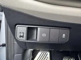 Kia EV4 (2026) thumbnail 24