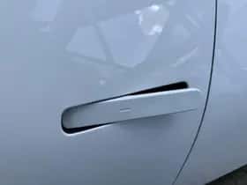 Kia EV4 (2026) thumbnail 5