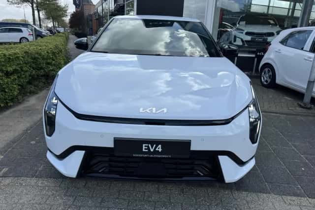 Kia EV4 (2026) thumbnail 6