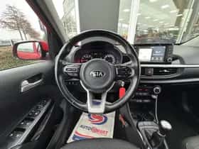 Kia Picanto (2017) thumbnail 11