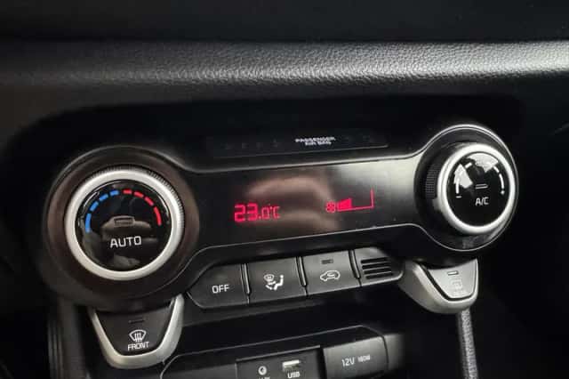 Kia Picanto (2017) thumbnail 26